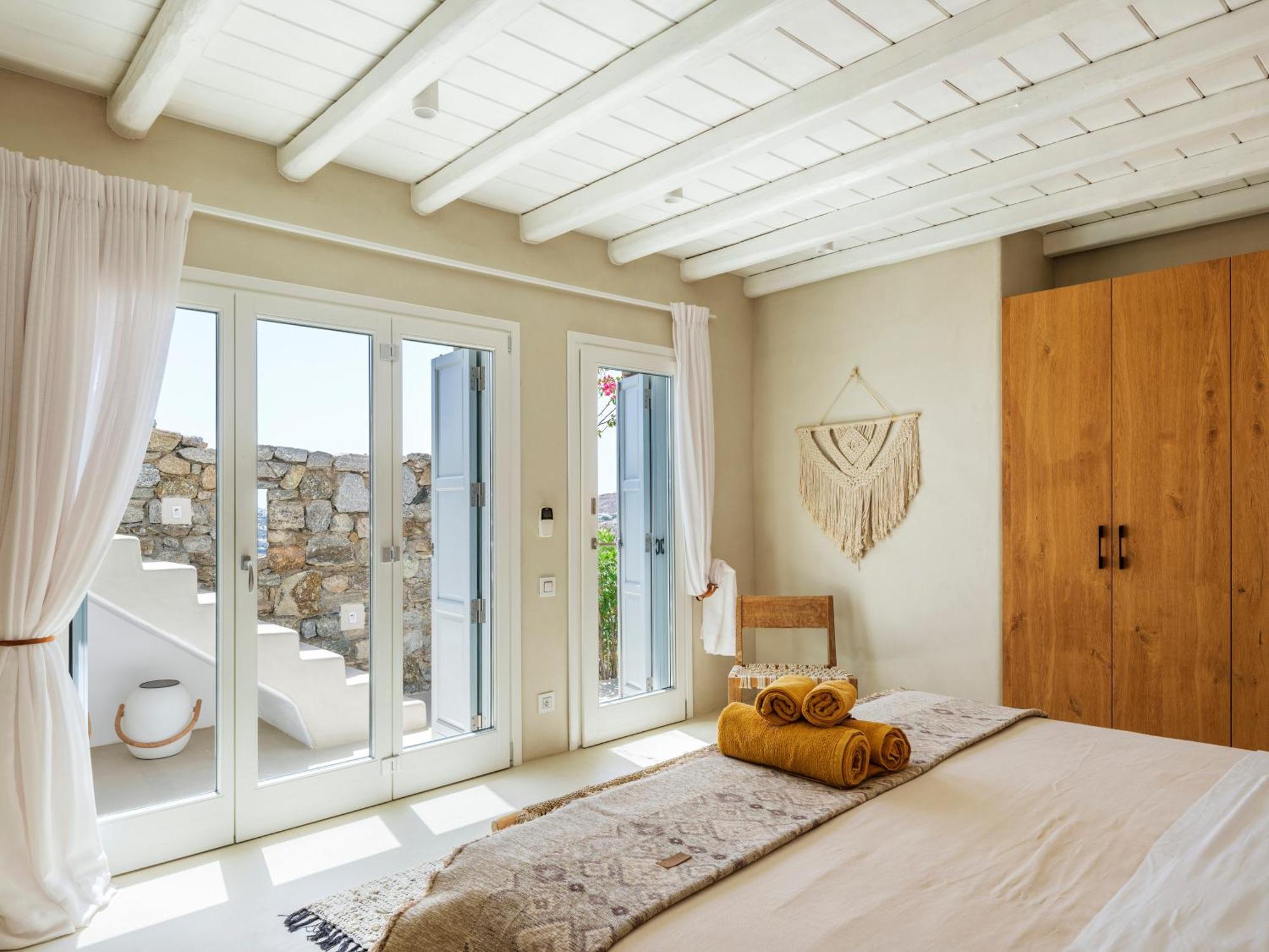 V&v - Luxury Guest house Ornos (Mykonos)